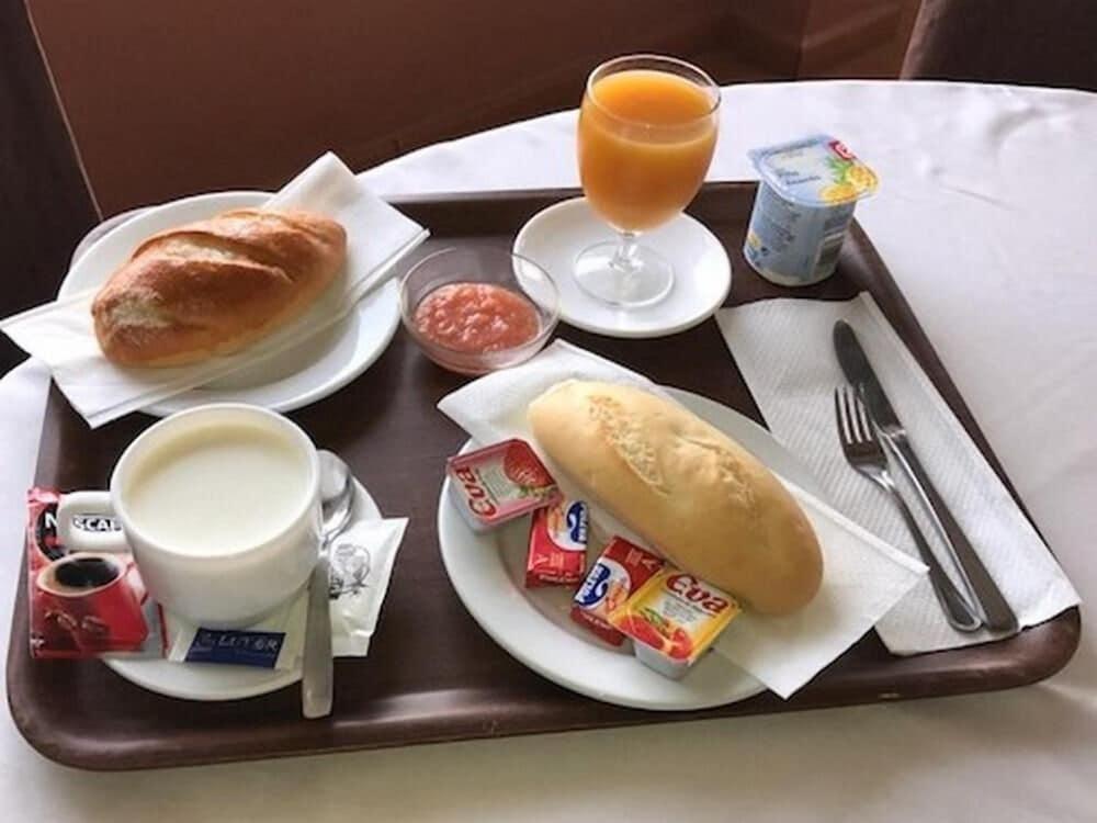 Hotel Anfora Melilla Extérieur photo
